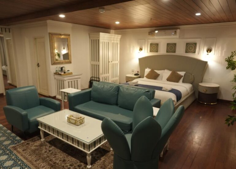 Premium Suite